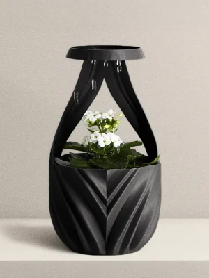 Macetero Mizu con Riego tipo Lluvia Negro